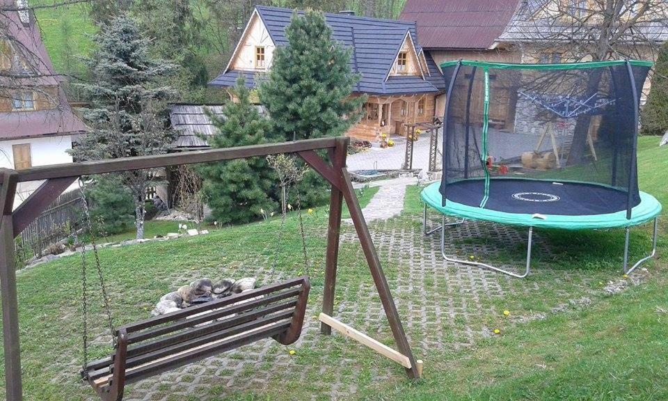 Domek Goralski Na Pastwisku Ciche Male Luaran gambar