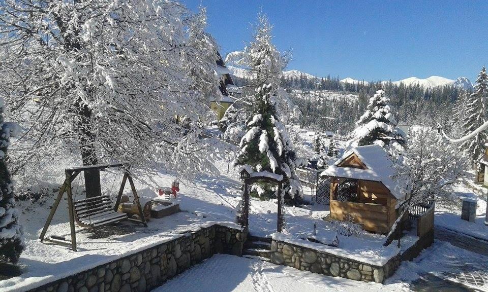 Domek Goralski Na Pastwisku Ciche Male Luaran gambar